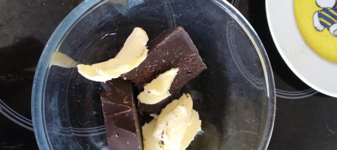 Brownie al microondas Brownie al microondas